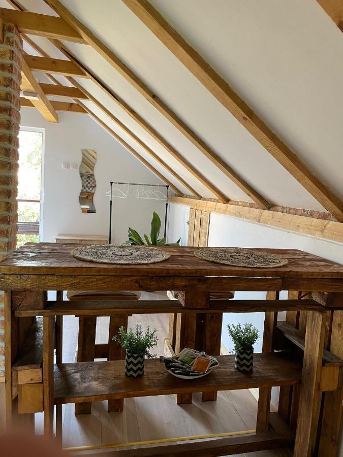 Apartmani Marija Zemun Zemun Polje Экстерьер фото