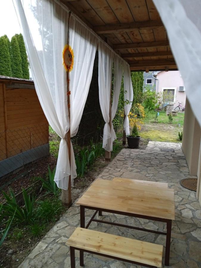 Apartmani Marija Zemun Zemun Polje Экстерьер фото